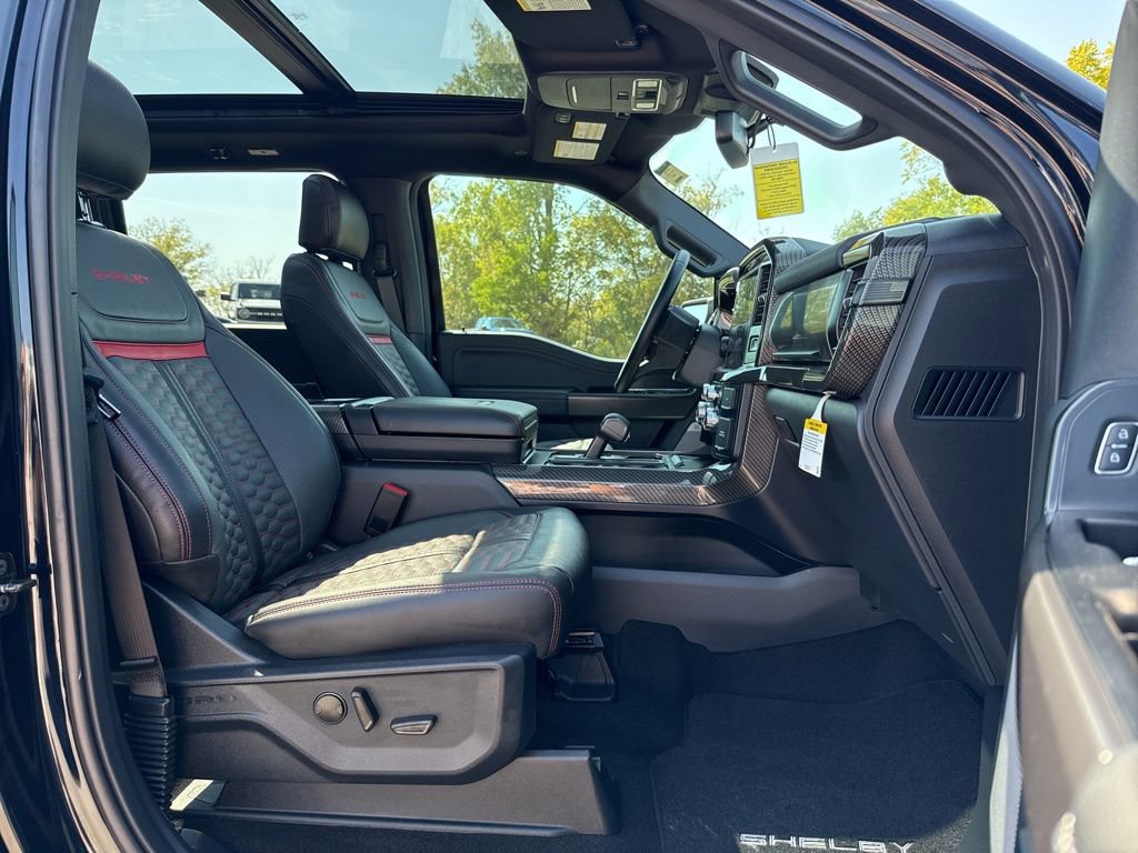 New 2025 Ford F150 Lariat w/ Equipment Group 501A Mid image 17