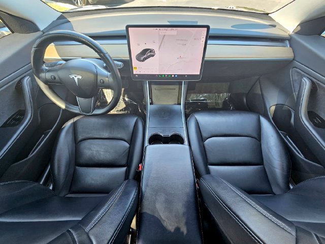Used 2018 Tesla Model 3 Long Range RWD image 29