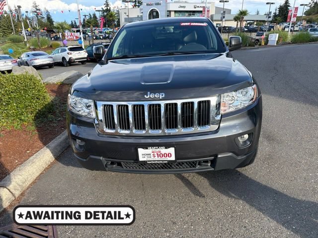 Used 2011 Jeep Grand Cherokee Laredo AWD/4WD image 1