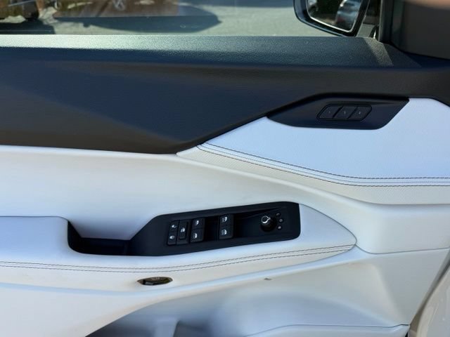 New 2026 Jeep Cherokee Overland w/ Advanced Pro Tech Group AWD/4WD image 15