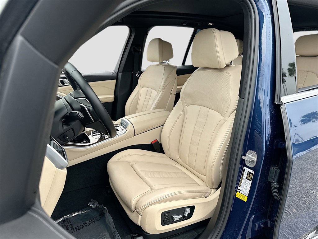 Used 2022 BMW X5 sDrive40i w/ Climate Comfort Package image 21