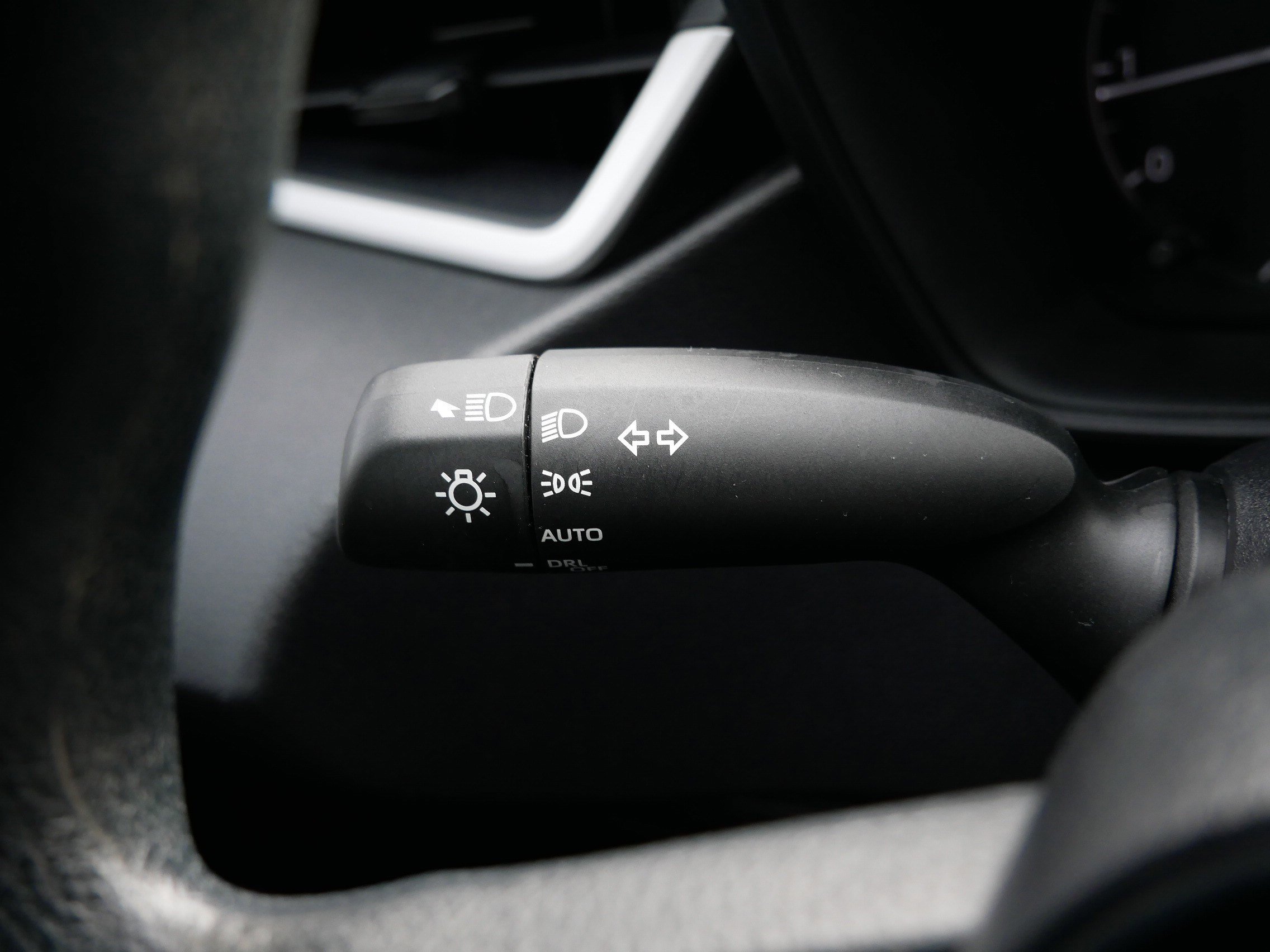 Certified 2024 Toyota Corolla LE image 32