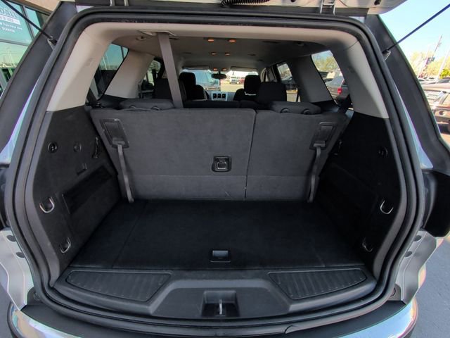 Used 2009 GMC Acadia SLE w/ Preferred Package FWD image 17