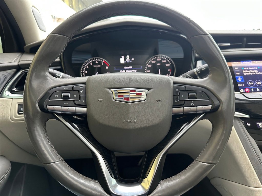 Used 2021 Cadillac XT6 Premium Luxury image 25