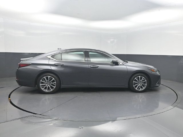 Used 2023 Lexus ES 350 w/ Accessory Package (Z1) FWD image 29