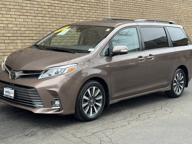 Used 2019 Toyota Sienna Limited Premium image 41
