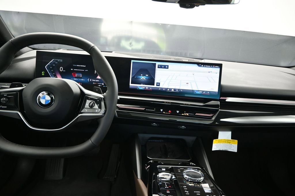 Certified 2026 BMW 530i RWD image 20