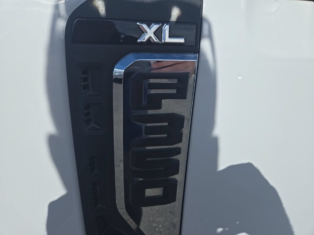 Used 2024 Ford F350 XL AWD/4WD image 37