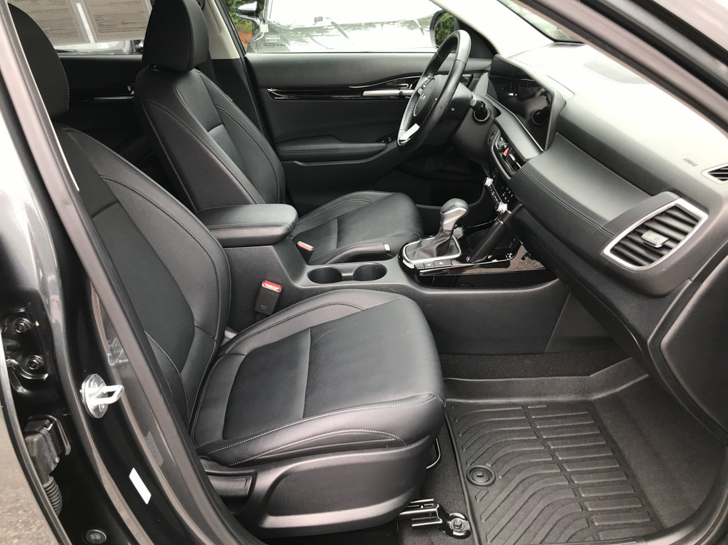 Used 2024 Kia Seltos EX FWD image 27
