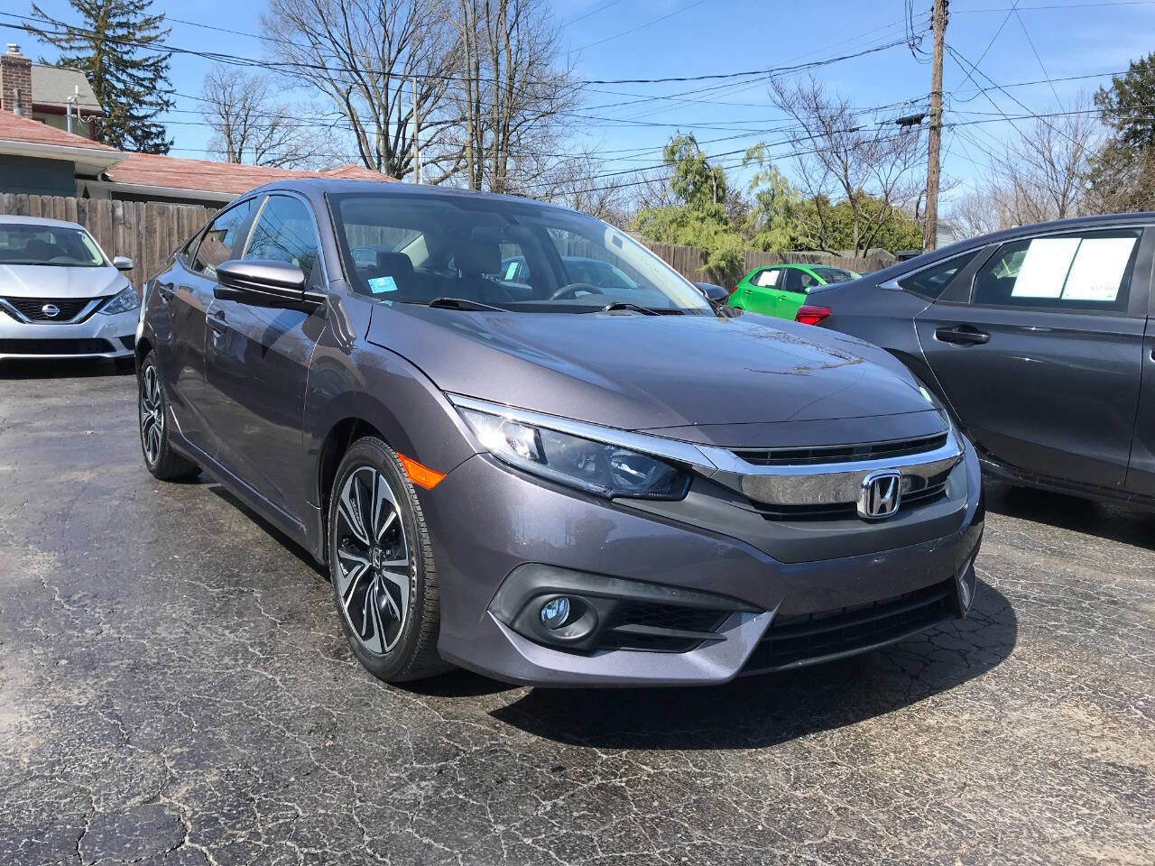 Used 2016 Honda Civic EX-T image 2