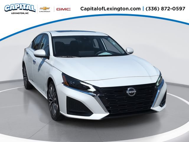 Used 2023 Nissan Altima 2.5 SV w/ SV Premium Package