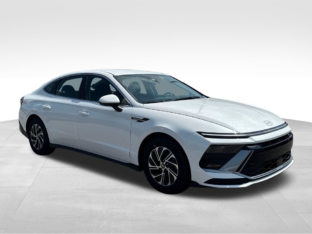 New 2026 Hyundai Sonata Blue FWD image 7