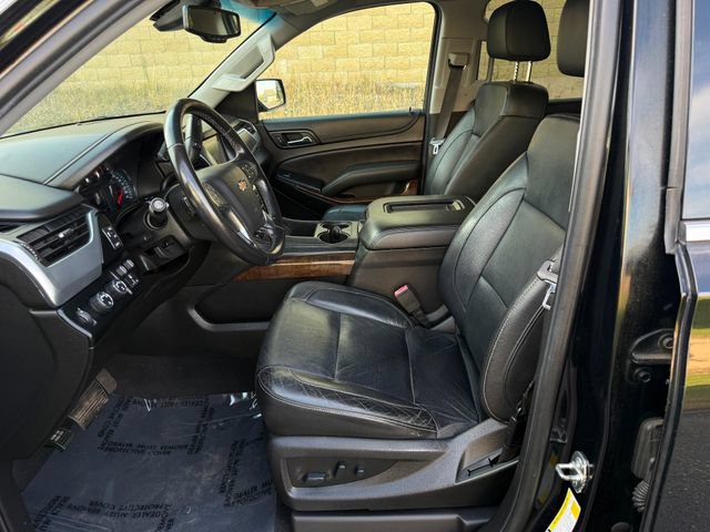 Used 2019 Chevrolet Suburban LT w/ Max Trailering Package AWD/4WD image 6