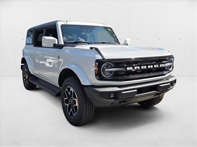 New 2025 Ford Bronco Outer Banks image 6