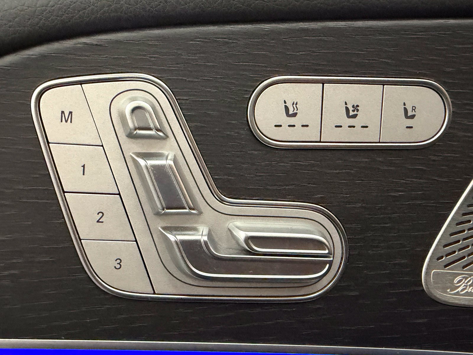 Used 2024 Mercedes-Benz GLE 450 4MATIC image 22