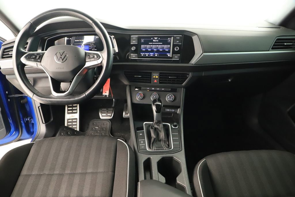 Used 2023 Volkswagen Jetta Sport FWD image 18