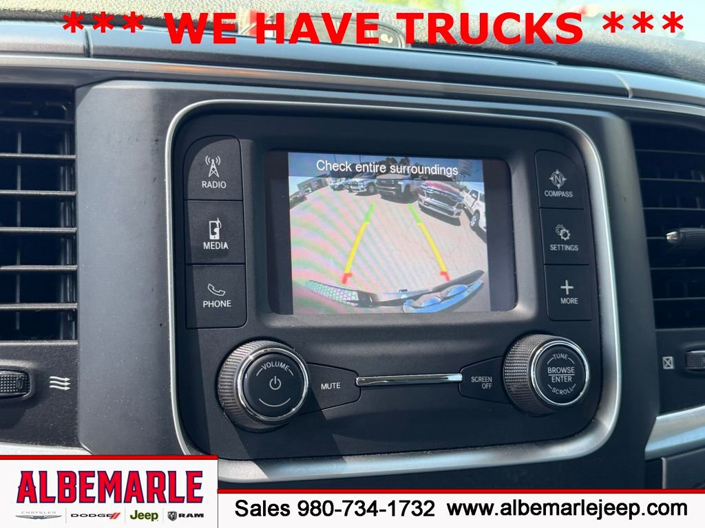 Used 2021 RAM 1500 Classic SLT AWD/4WD image 23