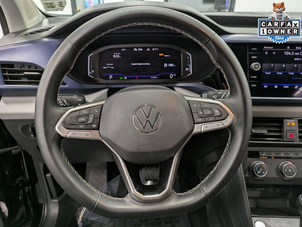 Used 2022 Volkswagen Taos SE image 21