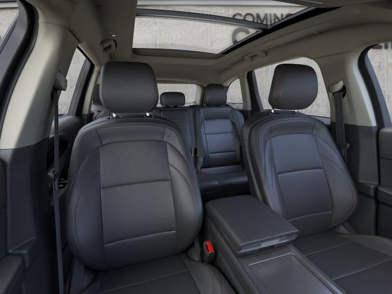 New 2026 Lincoln Nautilus Premier w/ Equipment Group 102A AWD/4WD image 10