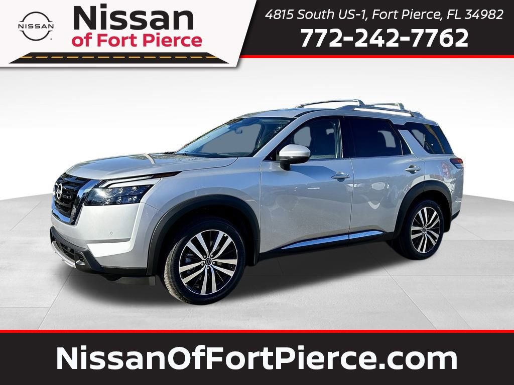 New 2025 Nissan Pathfinder Platinum w/ Cargo Package