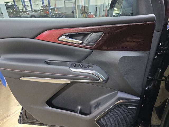 New 2026 Chevrolet Traverse RS w/ LPO, Floor Liner Package image 31