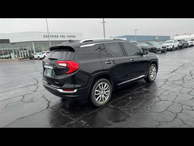 Certified 2024 GMC Terrain Denali w/ LPO, Floor Liner Package image 8