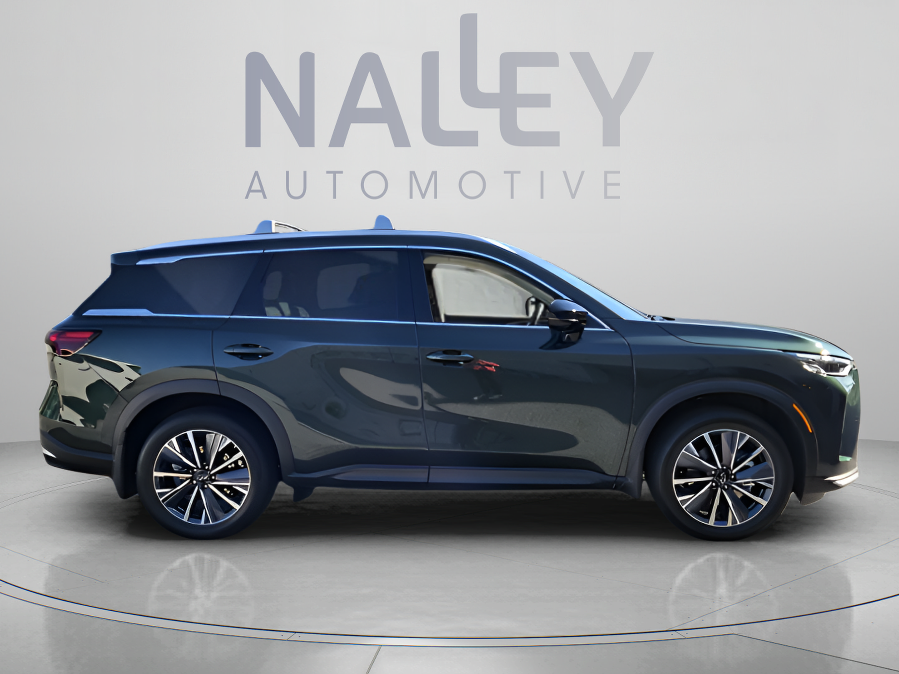 Certified 2027 INFINITI QX60 Luxe w/ Cargo Package FWD image 6