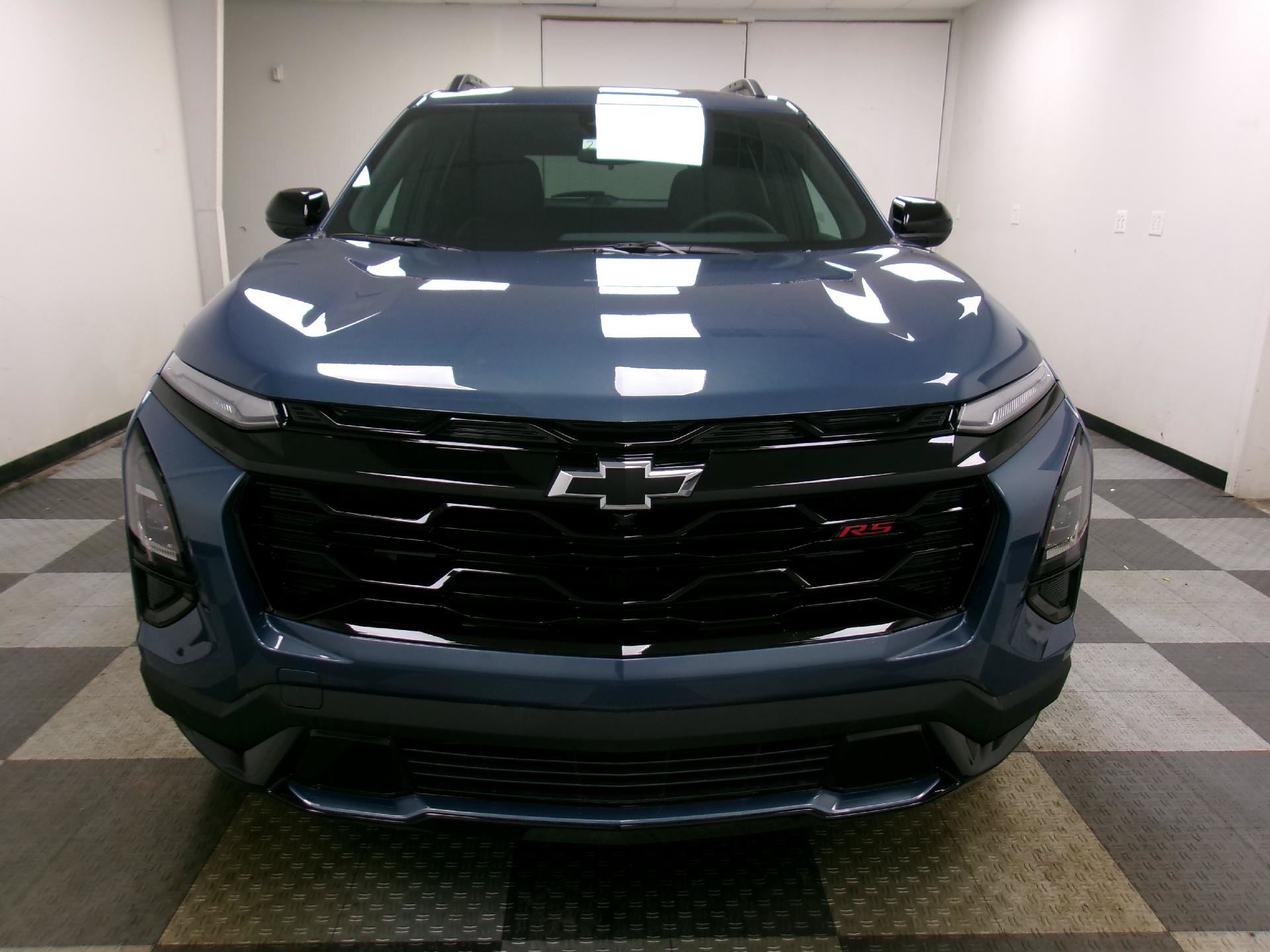 New 2026 Chevrolet Equinox RS w/ LPO, Floor Liner Package FWD image 15