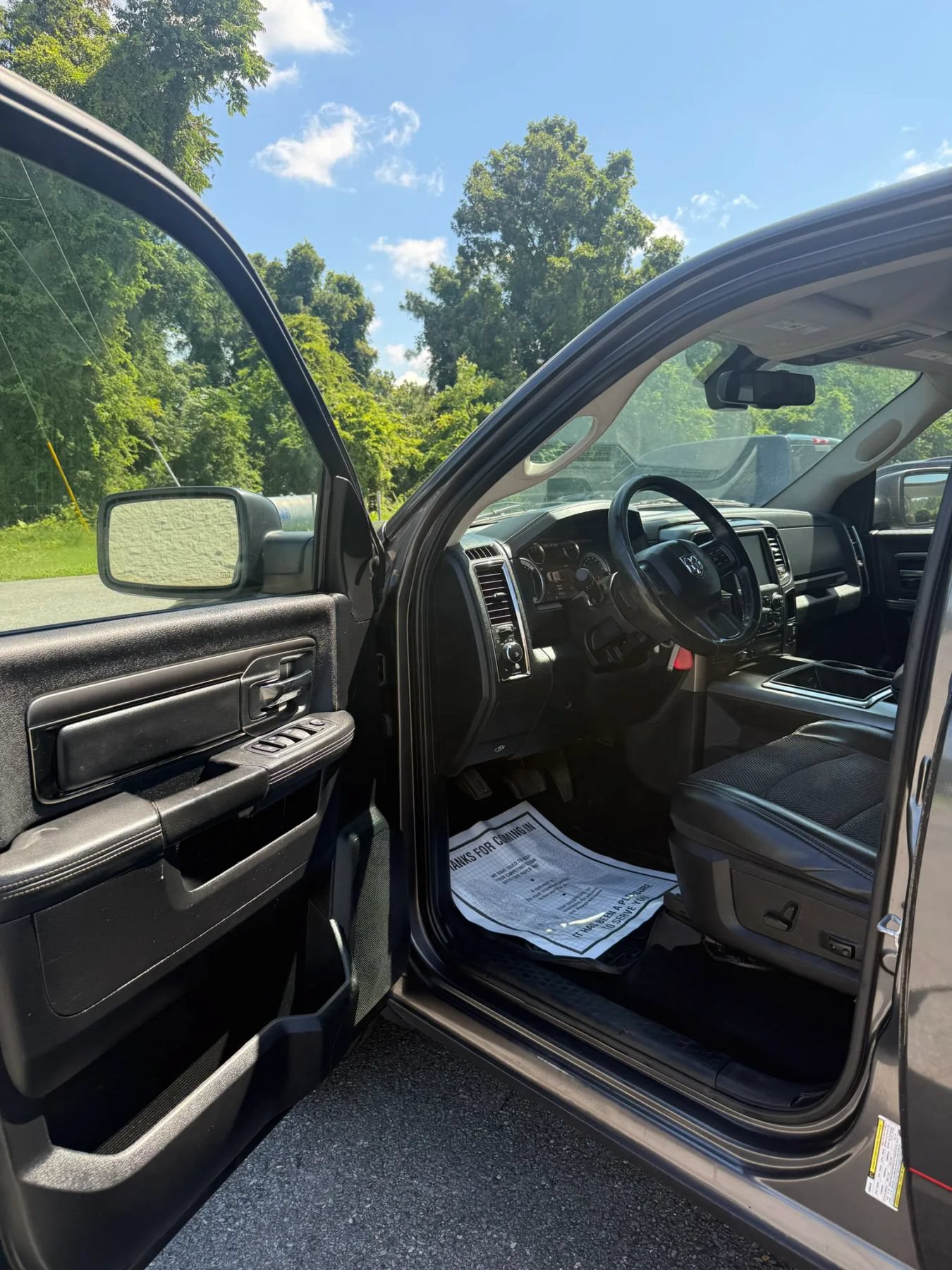 Used 2014 RAM 1500 Sport w/ Remote Start & Security Group AWD/4WD image 17