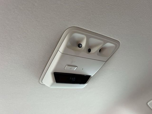 Used 2023 Kia Carnival SX image 19