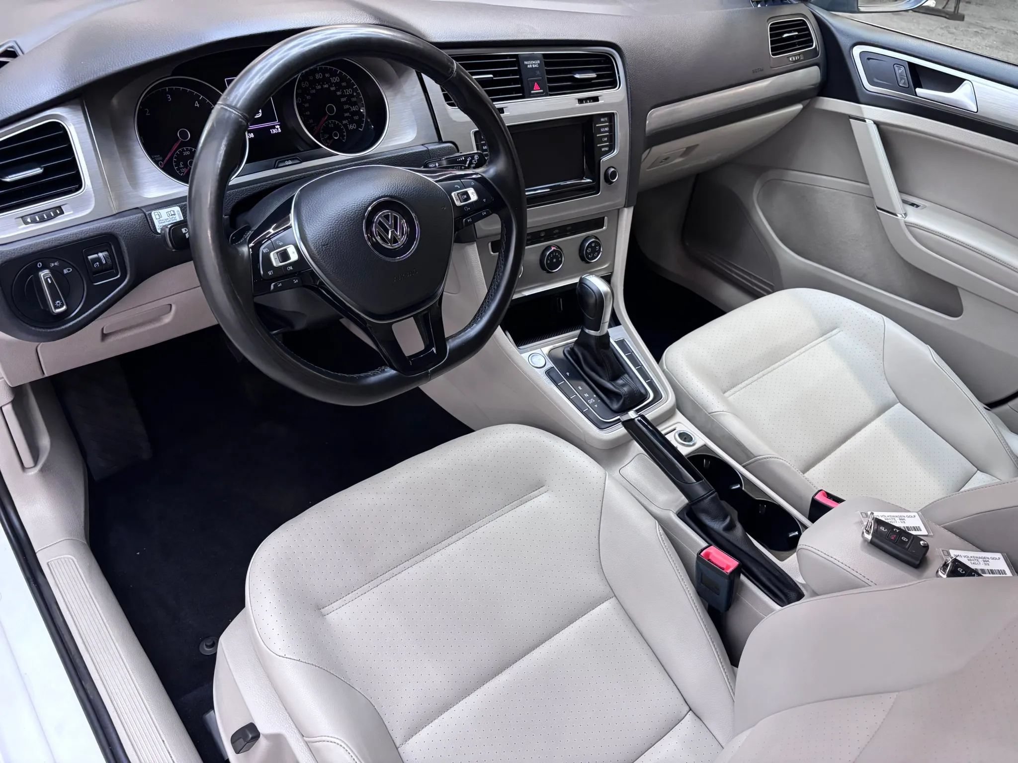 Used 2015 Volkswagen Golf TDI S FWD image 11