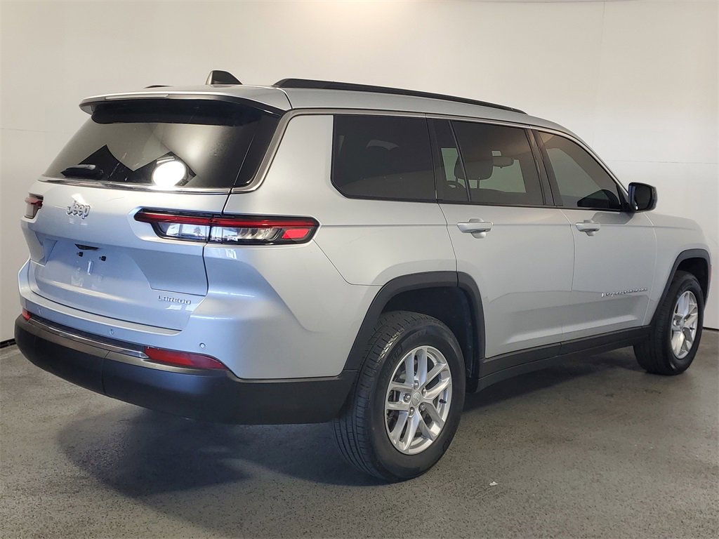 Used 2024 Jeep Grand Cherokee L Laredo image 6