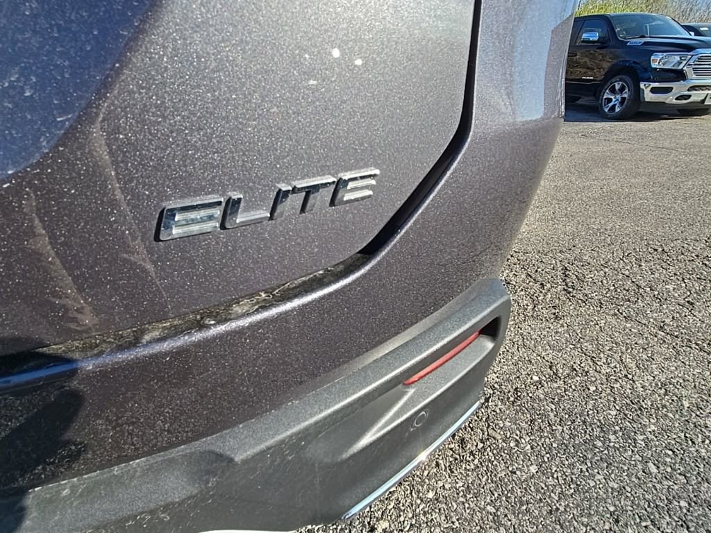 Used 2024 Honda Pilot Elite image 14