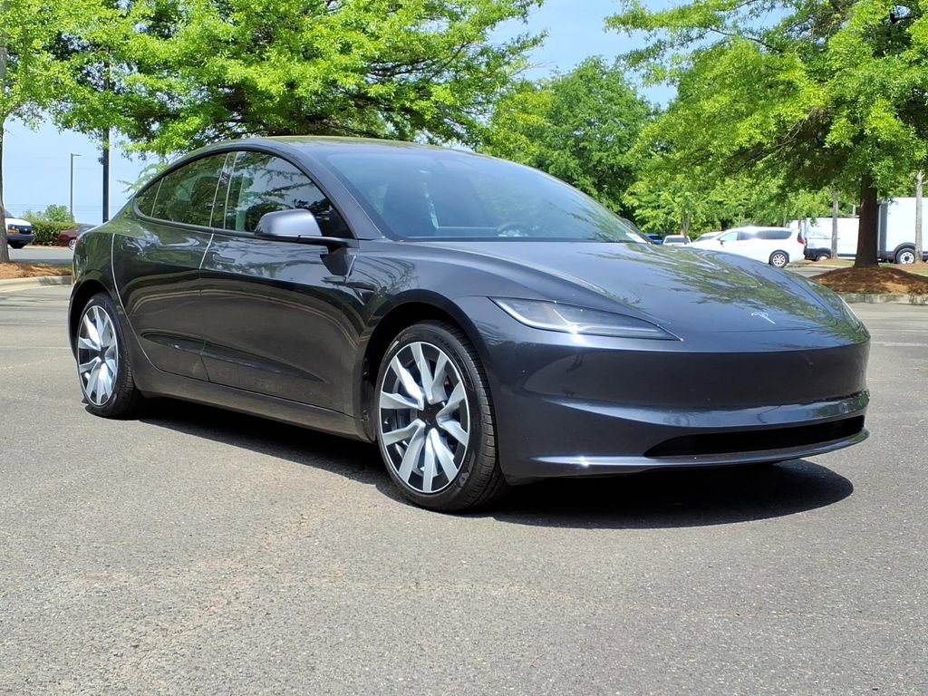 Used 2025 Tesla Model 3 Long Range RWD image 1