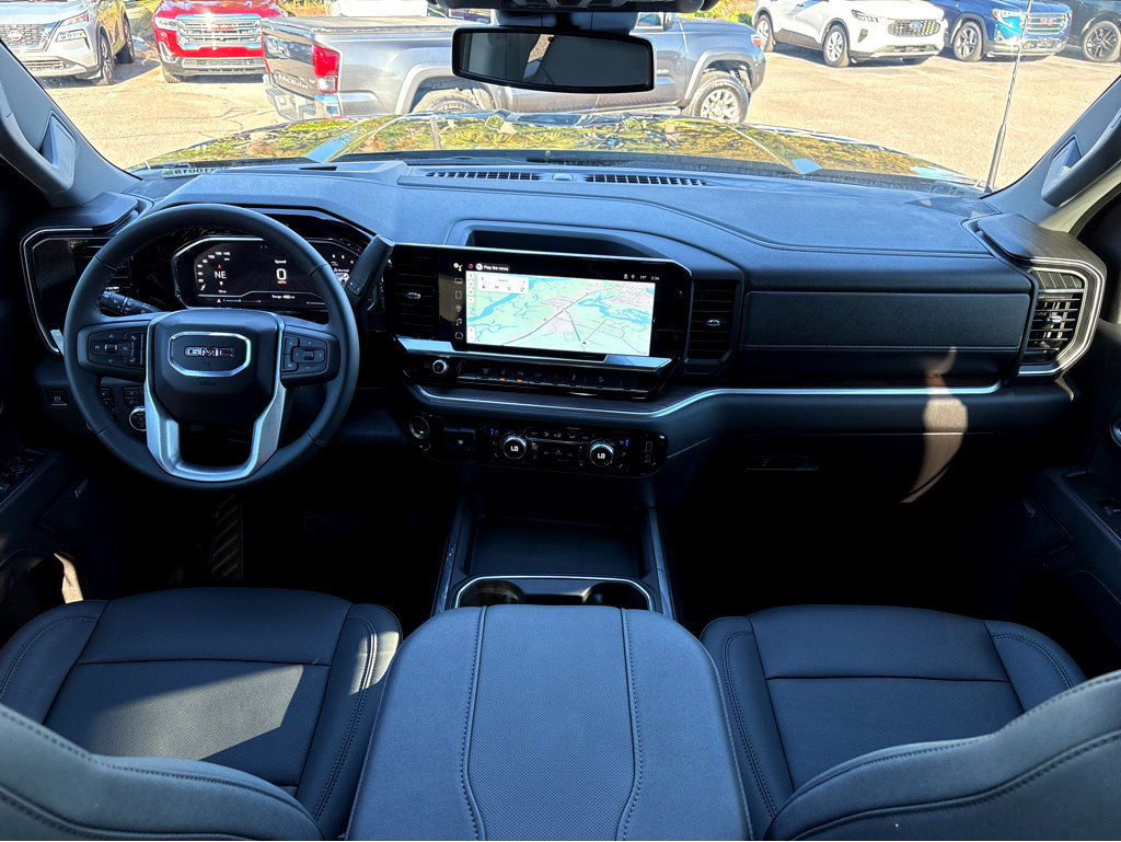 New 2025 GMC Sierra 2500 SLT w/ SLT Premium Package image 4