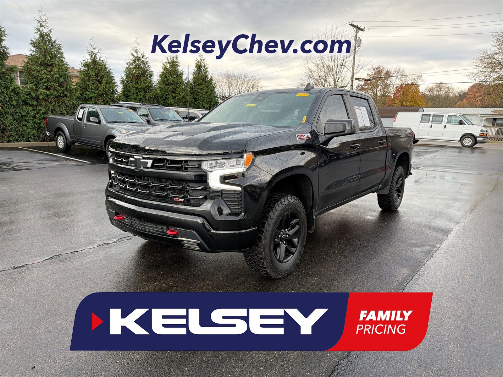 Used 2022 Chevrolet Silverado 1500 LT Trail Boss w/ Convenience Package II image 1