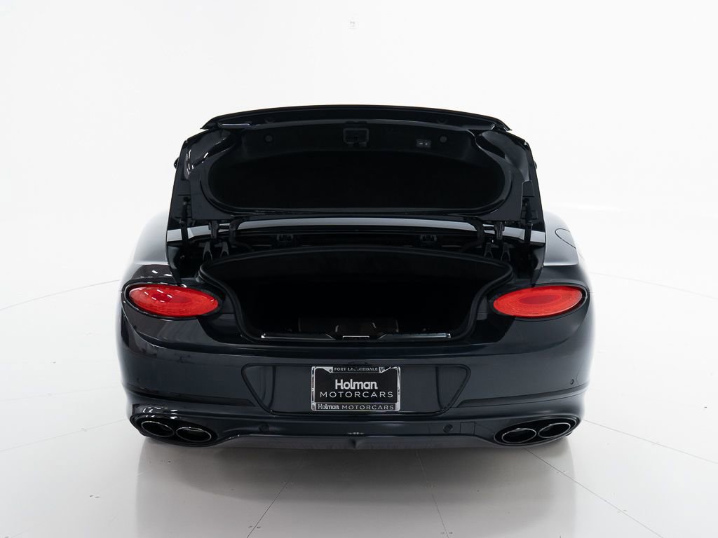 Used 2023 Bentley Continental GT Azure image 46