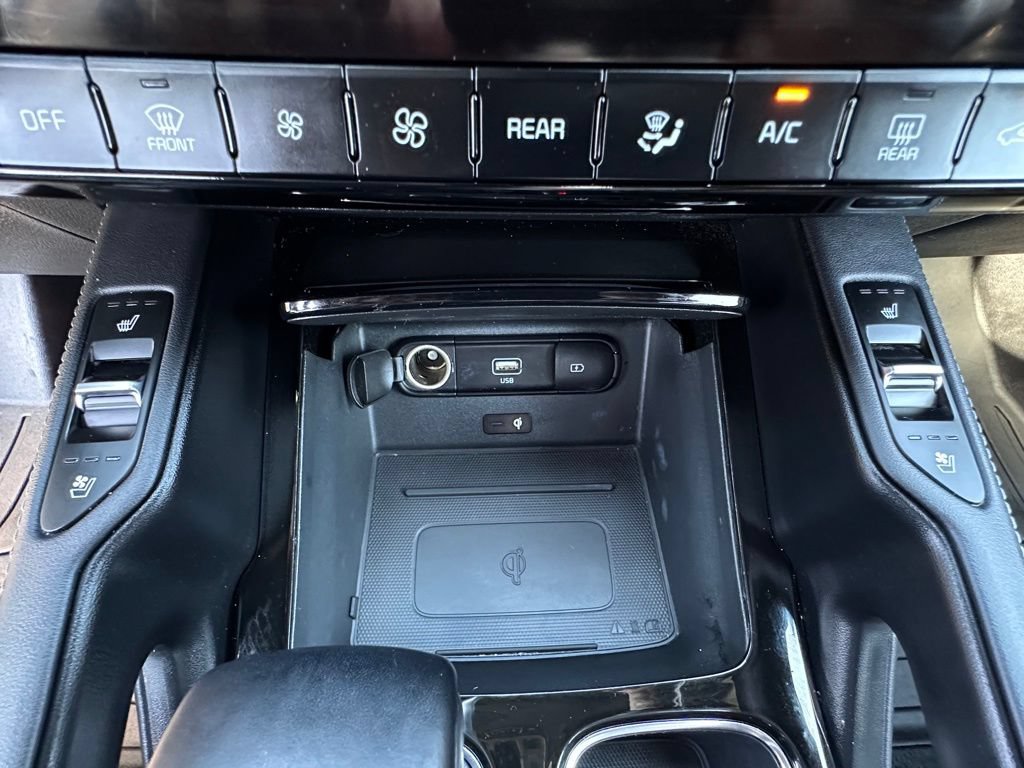 Used 2021 Kia Telluride SX w/ SX Prestige Package AWD/4WD image 36