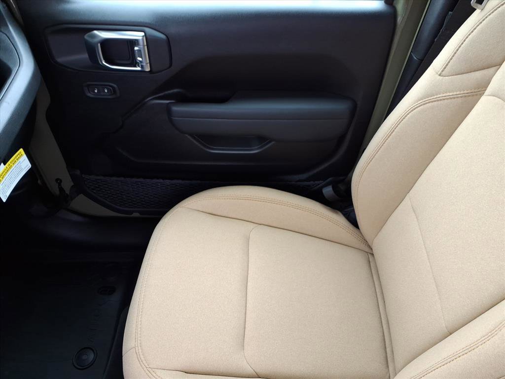 New 2026 Jeep Wrangler Unlimited Sport image 32