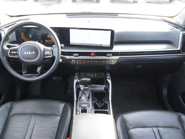 Used 2024 Kia Sorento S FWD image 24