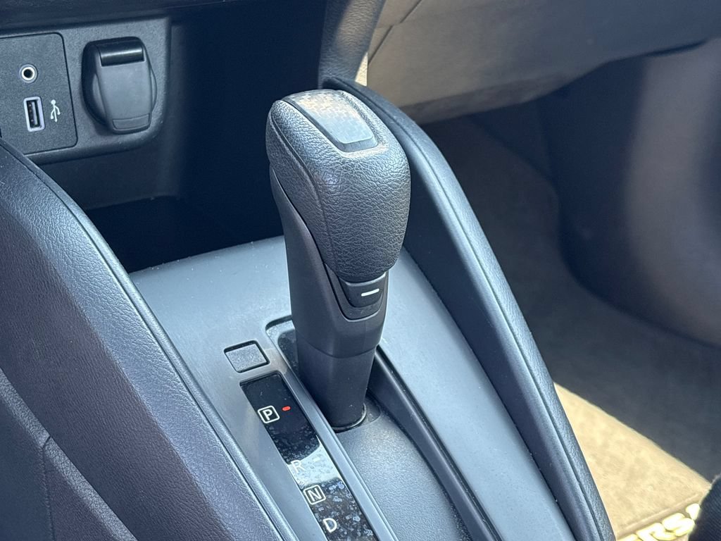 Used 2025 Nissan Versa S FWD image 23