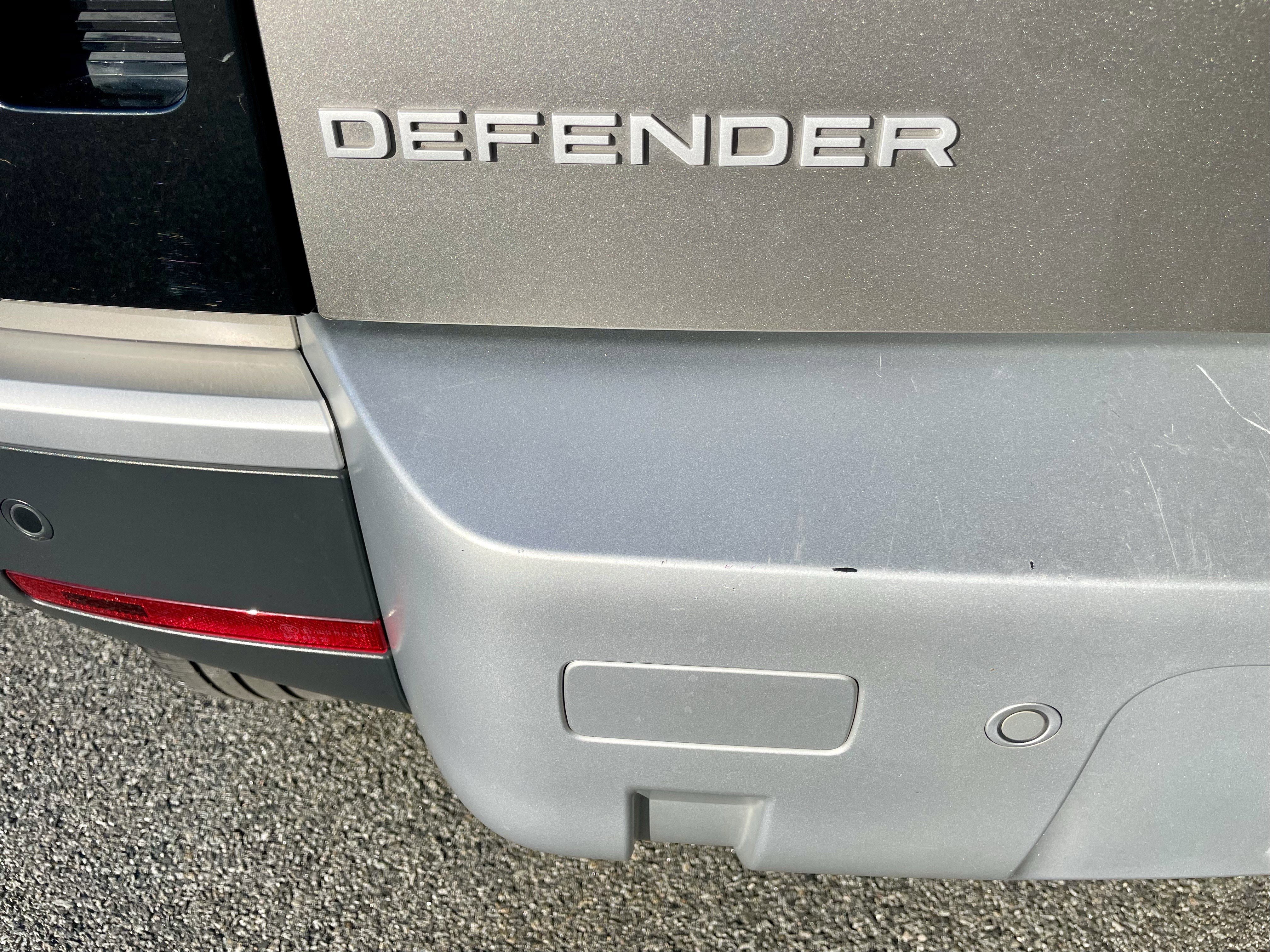 Used 2022 Land Rover Defender 110 S image 34