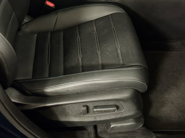 Used 2024 Honda CR-V EX-L image 11