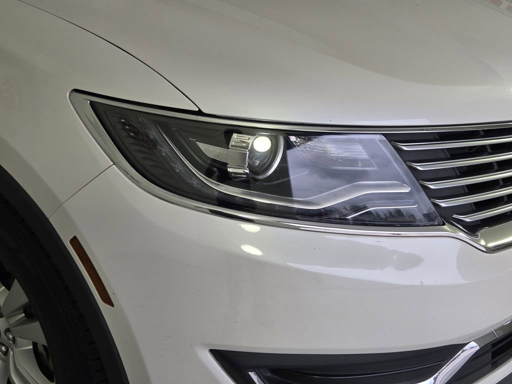 Used 2018 Lincoln MKX Premiere FWD image 9