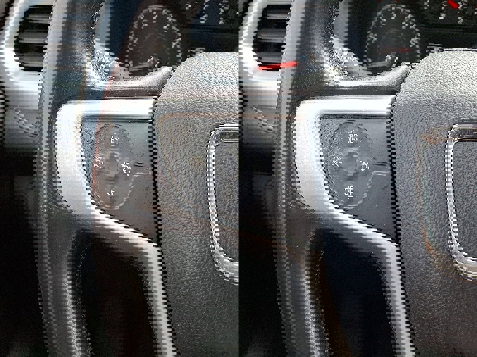 Certified 2019 GMC Acadia SLE w/ Driver Alert Package I image 17