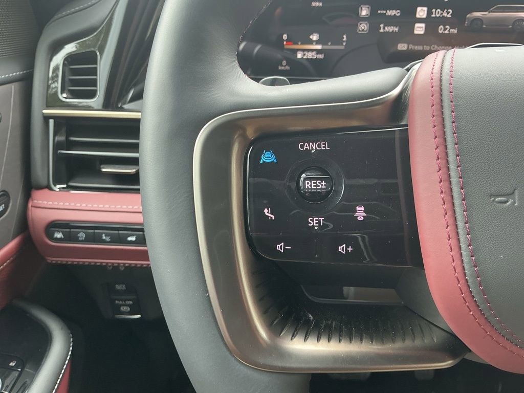 Certified 2026 INFINITI QX80 Autograph image 17