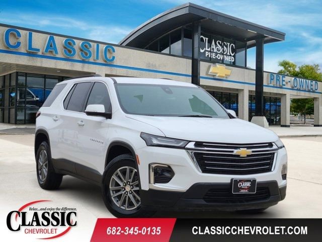 Used 2023 Chevrolet Traverse LT