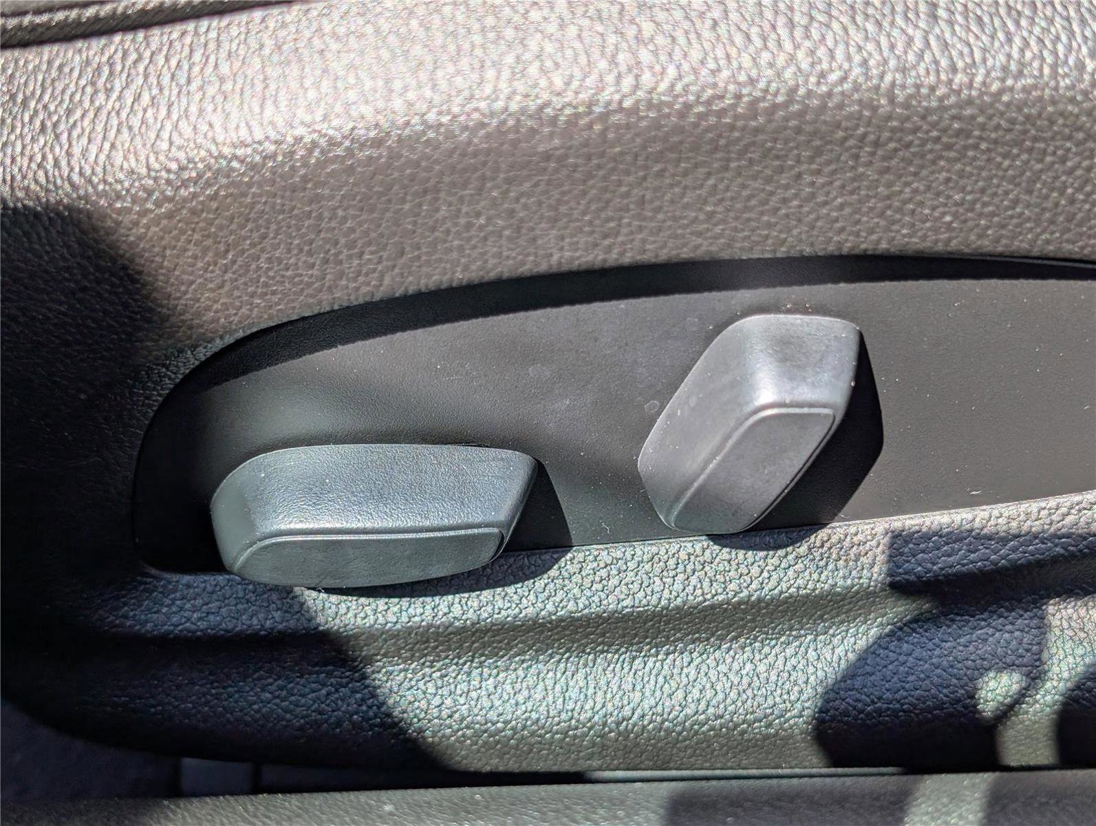 Used 2021 Chevrolet Camaro ZL1 image 20