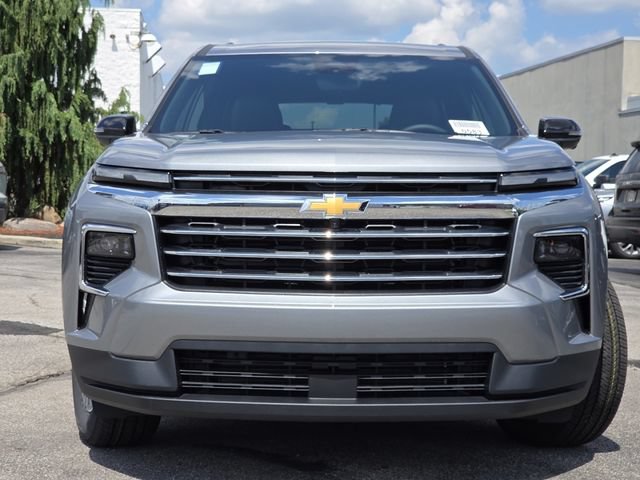 New 2027 Chevrolet Traverse LT w/ Driver Confidence Package AWD/4WD image 12