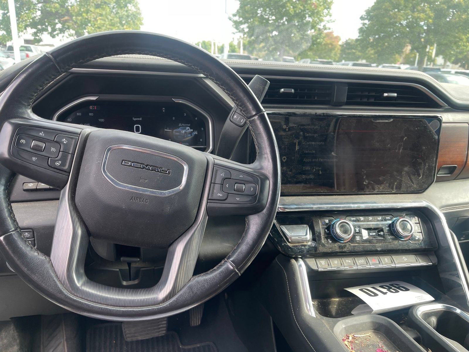 Used 2024 GMC Sierra 2500 Denali Ultimate AWD/4WD image 7